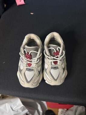 New Balance 9060 Raincloud Toddler Sneakers (Casele Rock), Size 8C